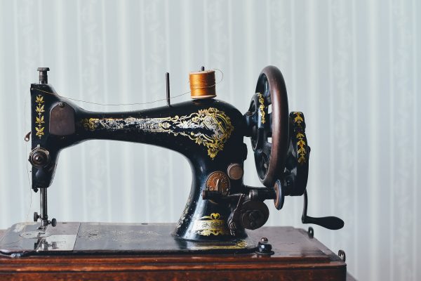 antique-1838324_1920-sewing machine for RAYA post